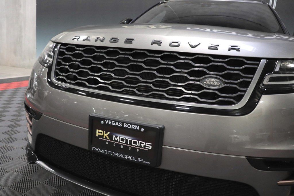 Photo 14 of this LAND ROVER RANGE ROVER VEL