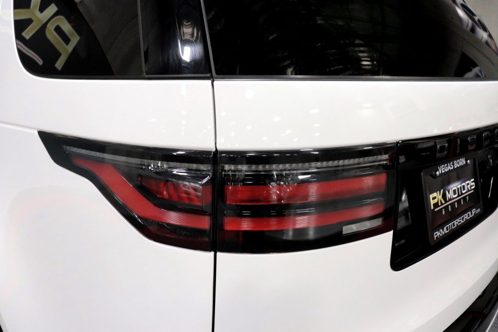Photo 5 of this LAND ROVER DISCOVERY