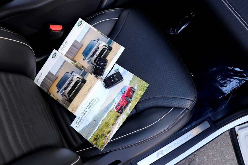 Photo 91 of this LAND ROVER DISCOVERY