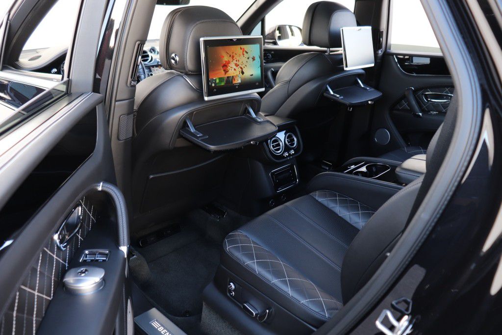 Photo 22 of this BENTLEY BENTAYGA FIRST