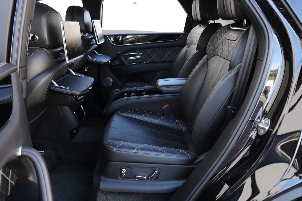 Photo 23 of this BENTLEY BENTAYGA FIRST