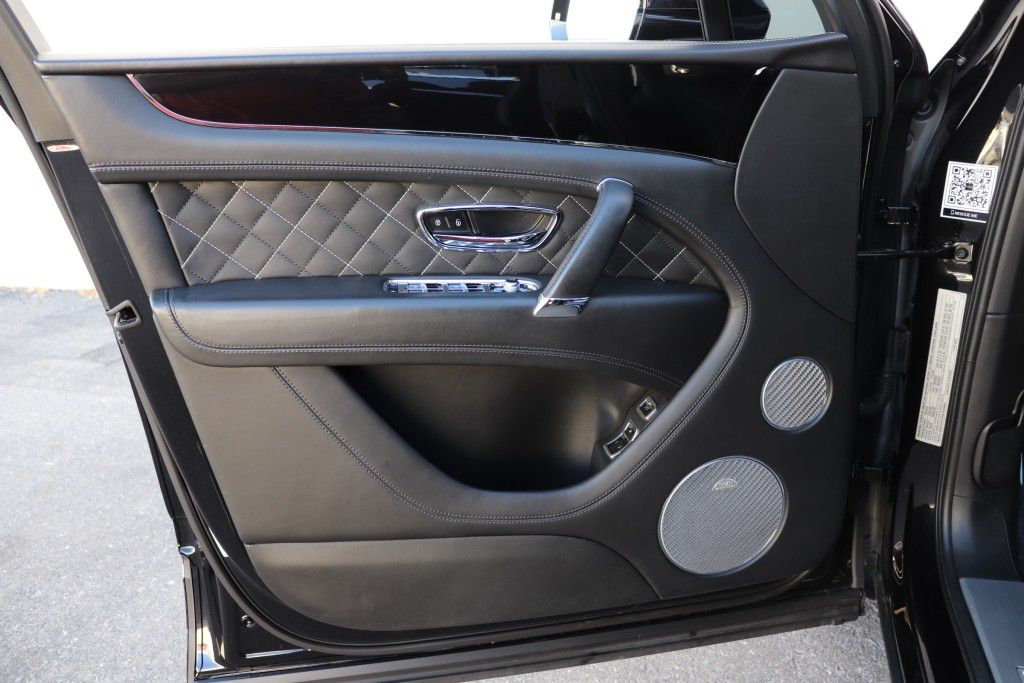 Photo 41 of this BENTLEY BENTAYGA FIRST
