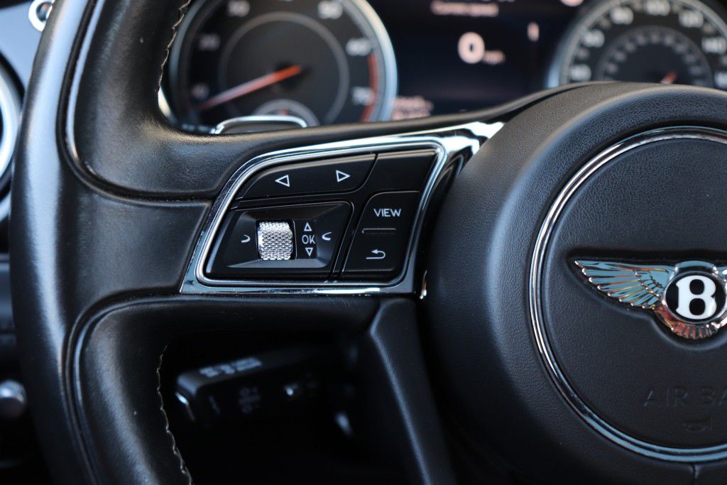 Photo 44 of this BENTLEY BENTAYGA FIRST