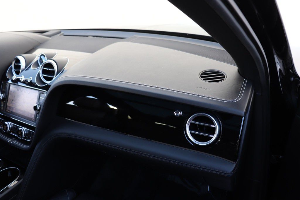 Photo 54 of this BENTLEY BENTAYGA FIRST