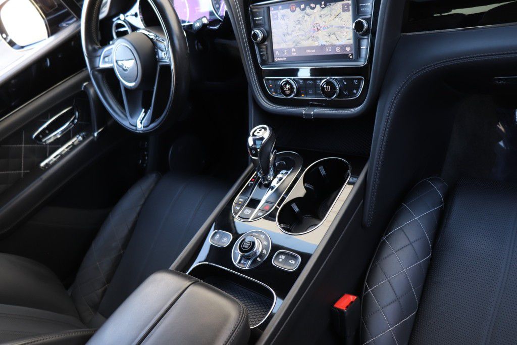 Photo 58 of this BENTLEY BENTAYGA FIRST