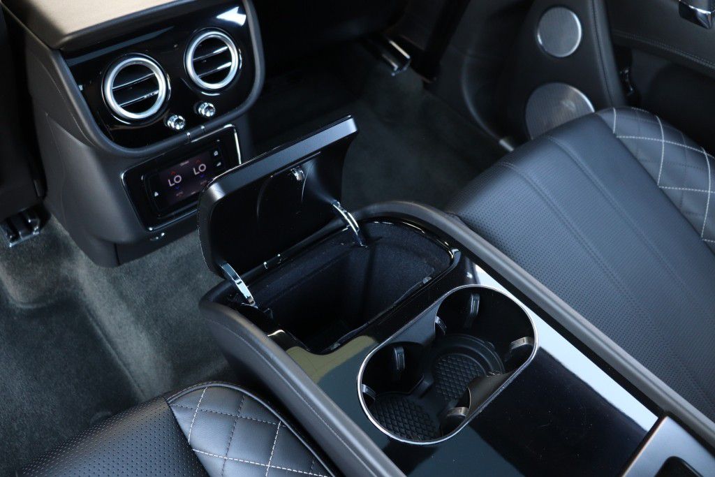 Photo 72 of this BENTLEY BENTAYGA FIRST