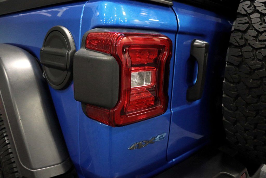Photo 5 of this JEEP WRANGLER RUBICO