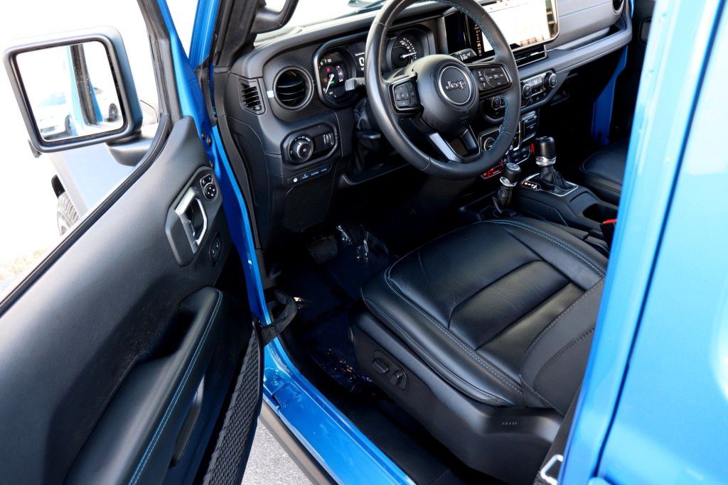 Photo 17 of this JEEP WRANGLER RUBICO