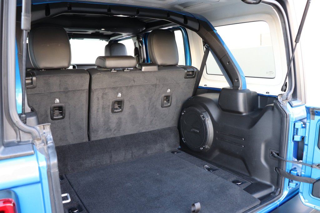Photo 27 of this JEEP WRANGLER RUBICO