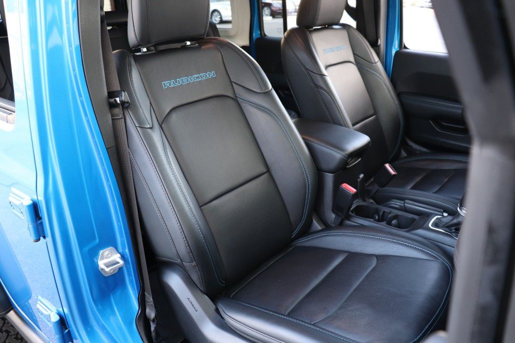 Photo 37 of this JEEP WRANGLER RUBICO