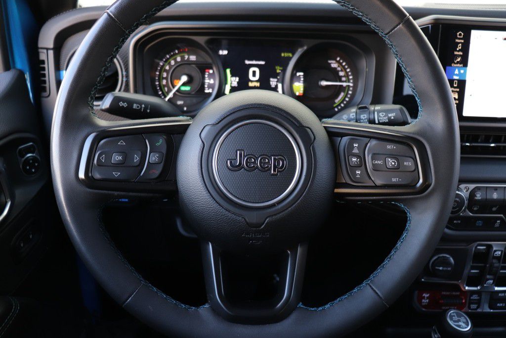 Photo 42 of this JEEP WRANGLER RUBICO