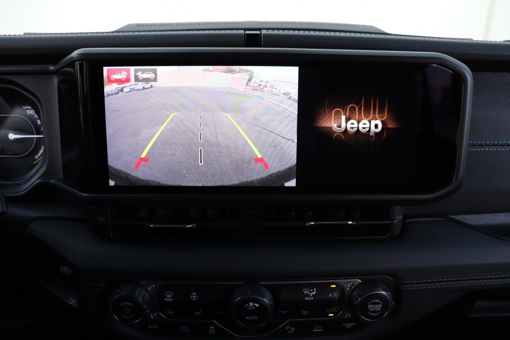 Photo 47 of this JEEP WRANGLER RUBICO