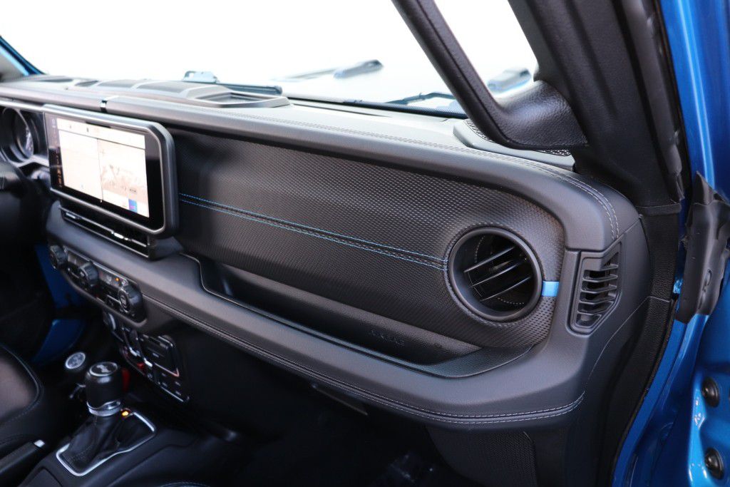 Photo 49 of this JEEP WRANGLER RUBICO