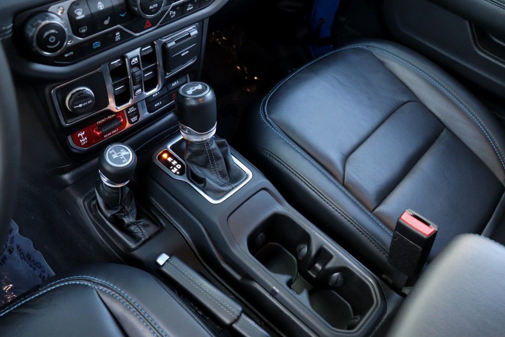 Photo 55 of this JEEP WRANGLER RUBICO