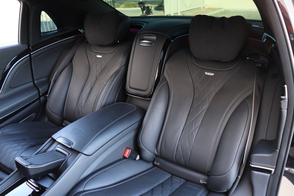 Photo 23 of this MERCEDES-BENZ MAYBACH S650