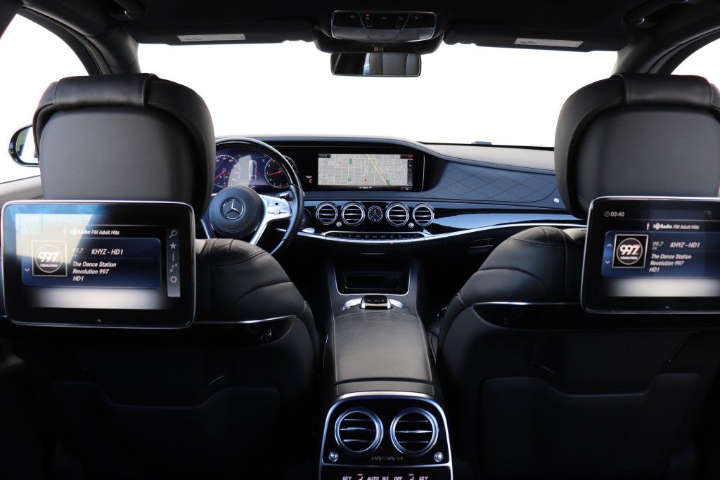 Photo 35 of this MERCEDES-BENZ MAYBACH S650