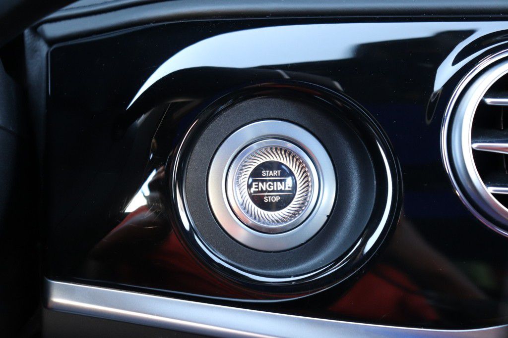 Photo 46 of this MERCEDES-BENZ MAYBACH S650