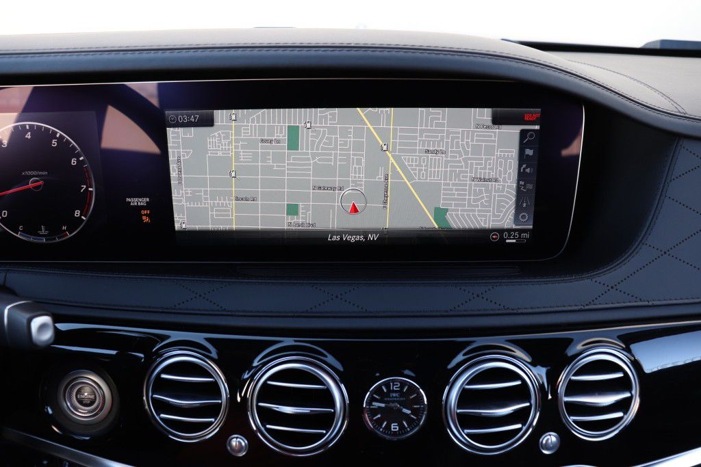 Photo 48 of this MERCEDES-BENZ MAYBACH S650
