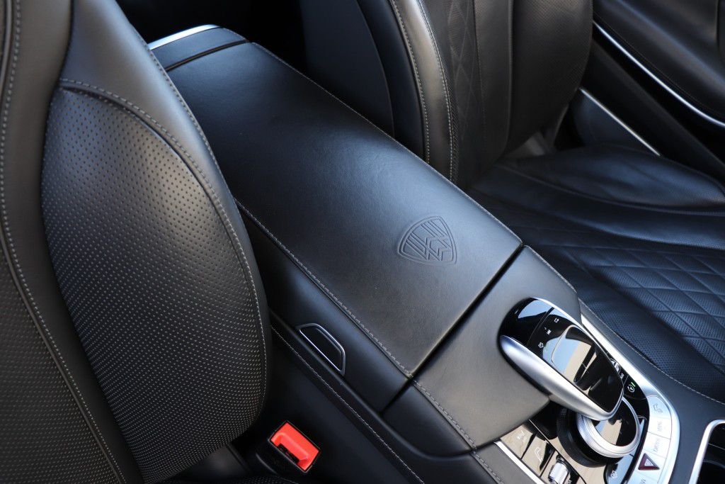 Photo 56 of this MERCEDES-BENZ MAYBACH S650