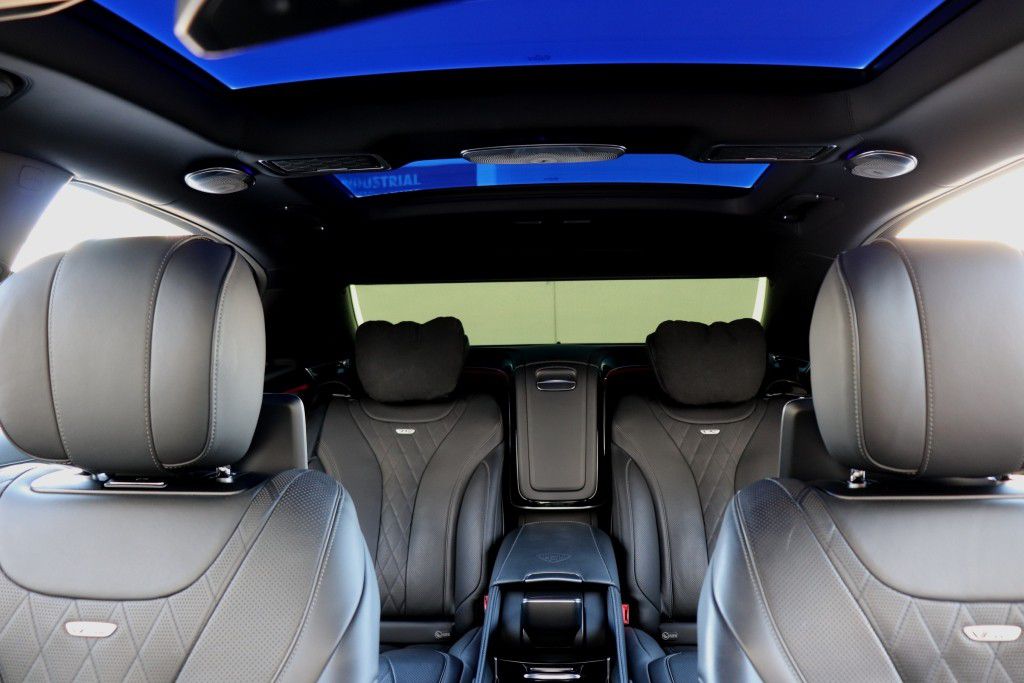 Photo 64 of this MERCEDES-BENZ MAYBACH S650