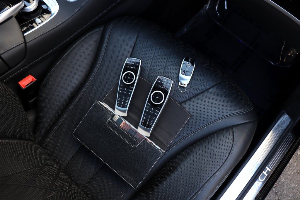Photo 99 of this MERCEDES-BENZ MAYBACH S650