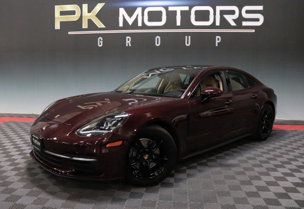 2018 PORSCHE PANAMERA