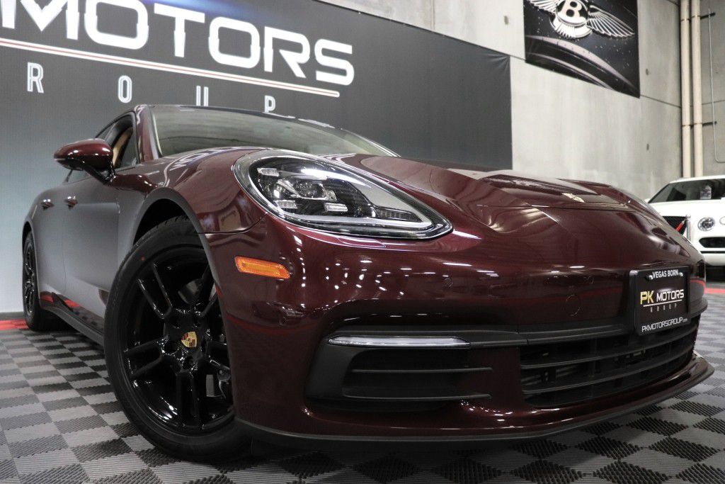 Photo 71 of this PORSCHE PANAMERA