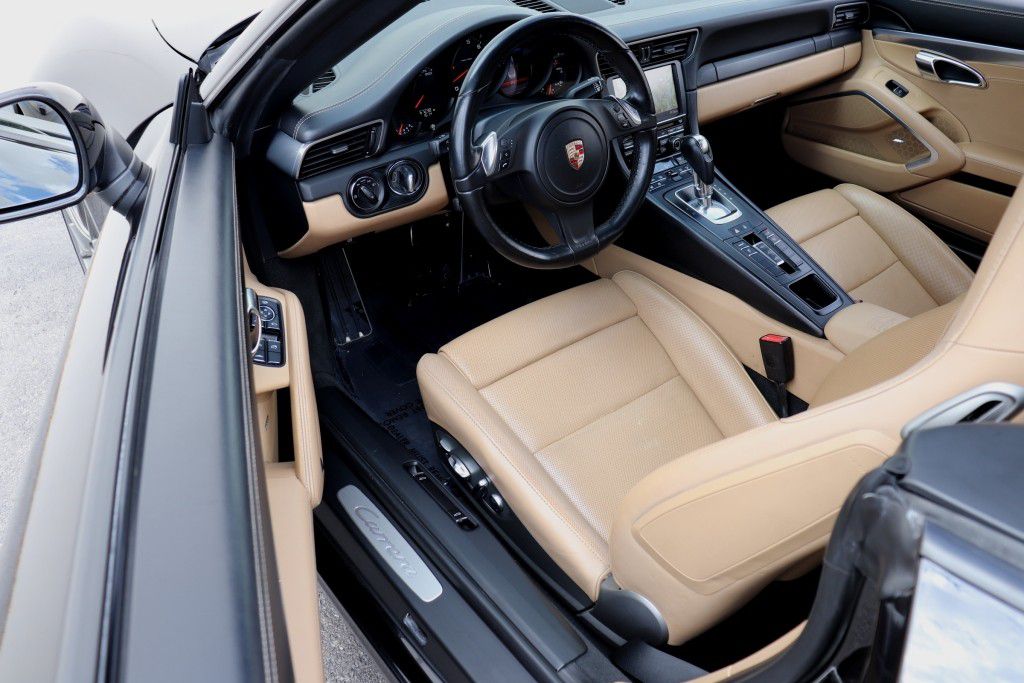Photo 22 of this PORSCHE 911 CARRERA