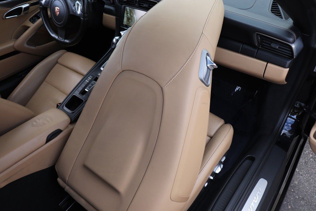 Photo 35 of this PORSCHE 911 CARRERA