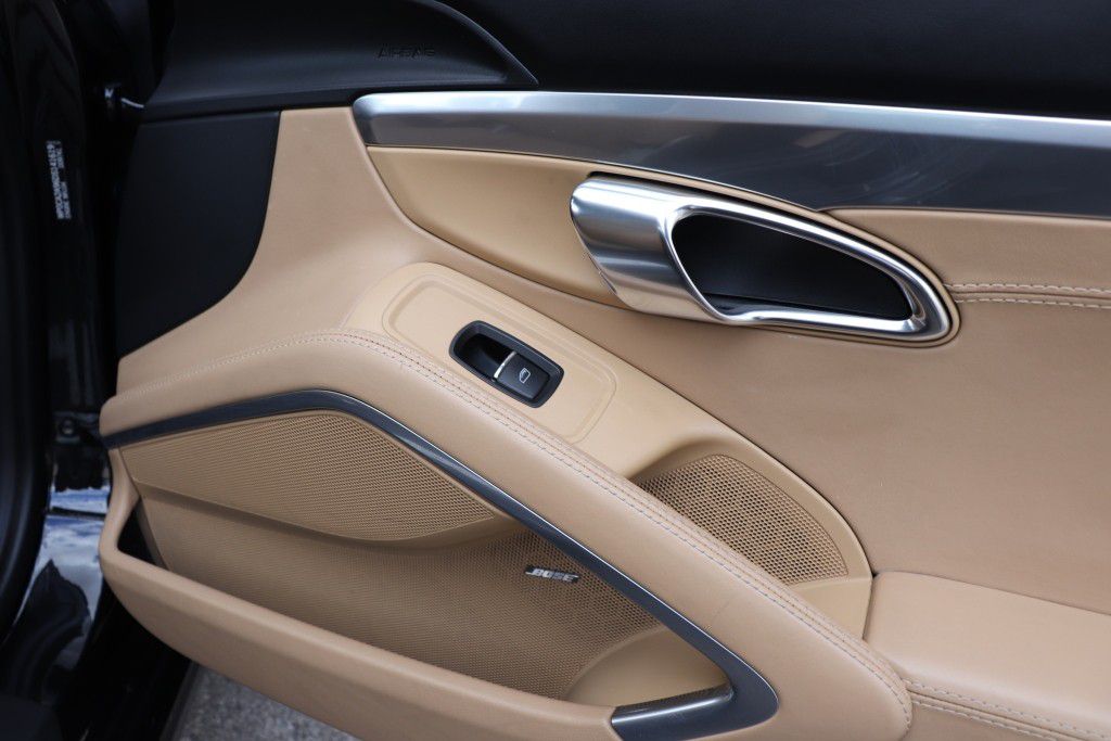 Photo 39 of this PORSCHE 911 CARRERA