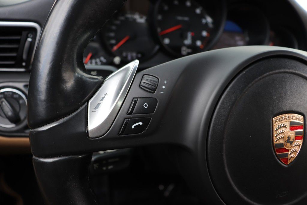 Photo 43 of this PORSCHE 911 CARRERA