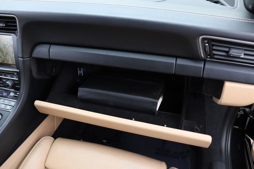 Photo 59 of this PORSCHE 911 CARRERA
