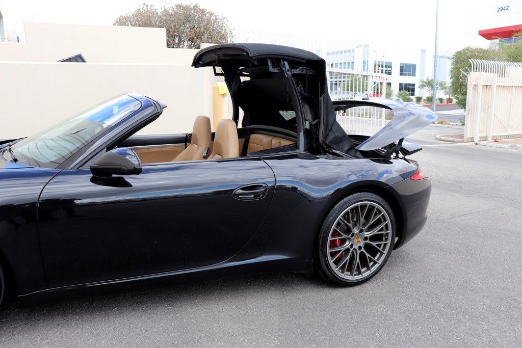 Photo 70 of this PORSCHE 911 CARRERA