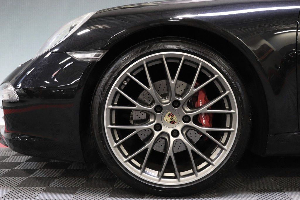 Photo 84 of this PORSCHE 911 CARRERA