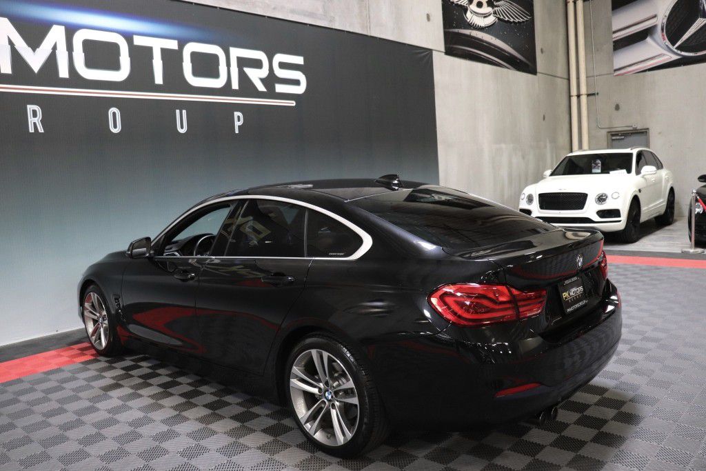 Photo 4 of this BMW 430I GRAN COUPE