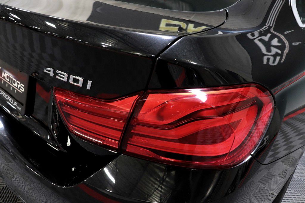 Photo 8 of this BMW 430I GRAN COUPE