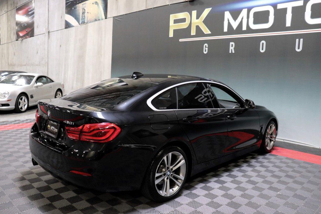 Photo 9 of this BMW 430I GRAN COUPE