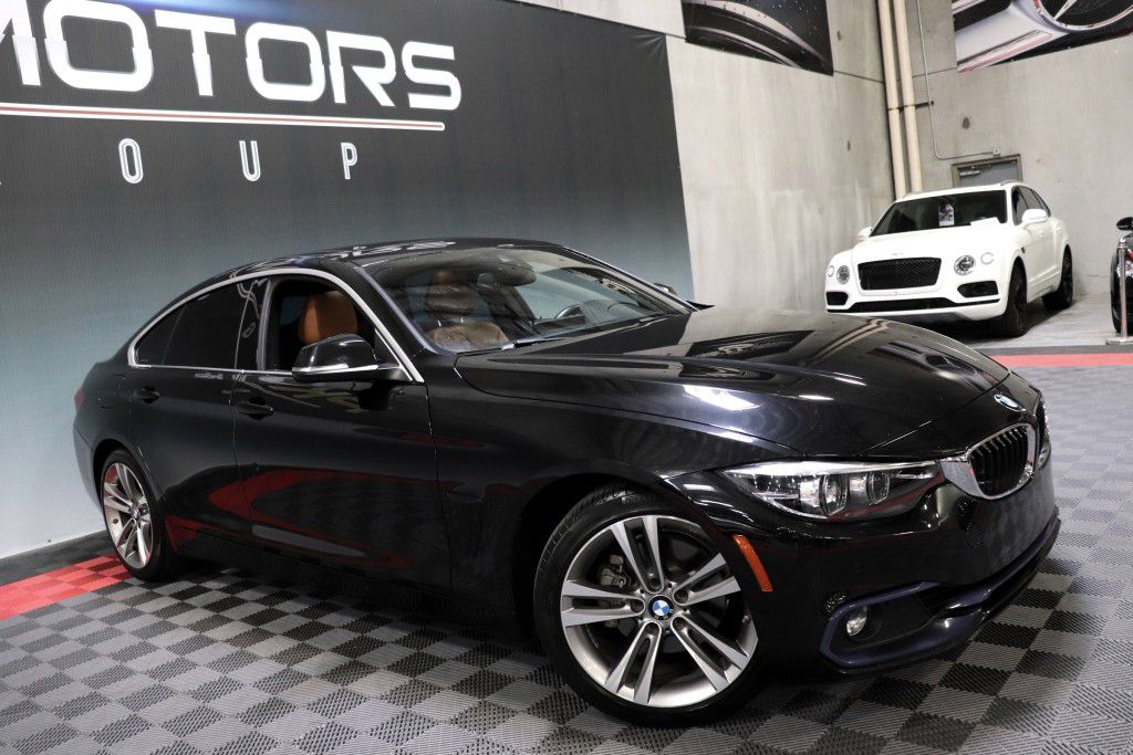Photo 11 of this BMW 430I GRAN COUPE