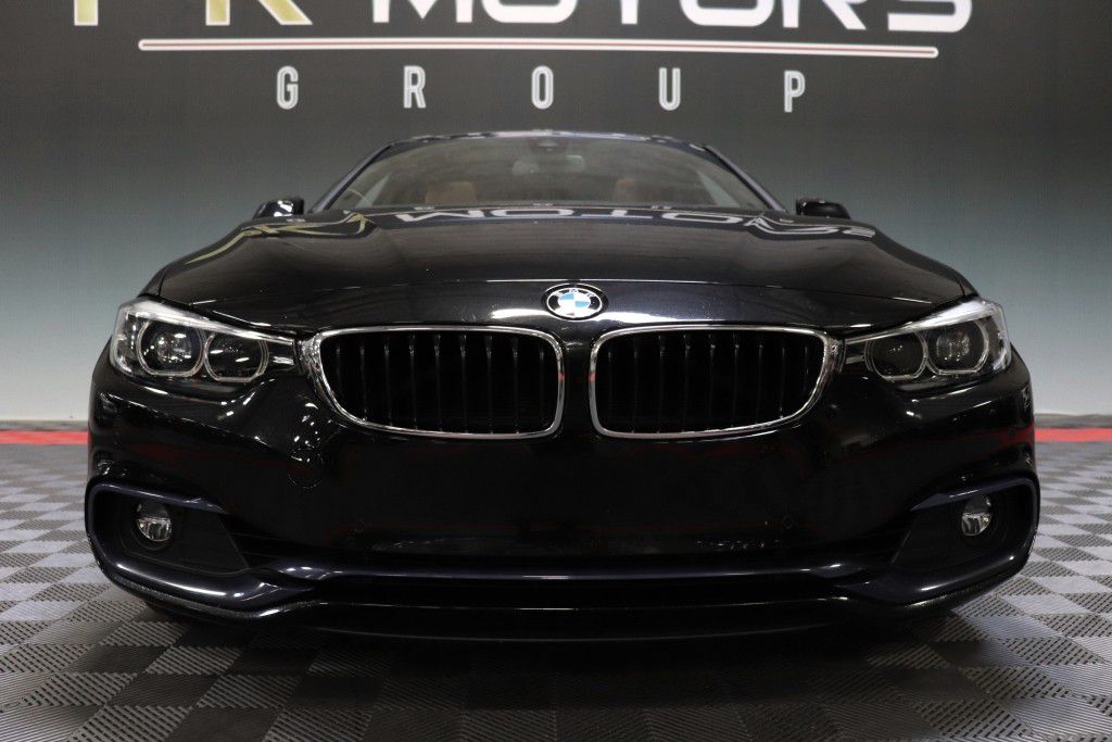 Photo 13 of this BMW 430I GRAN COUPE
