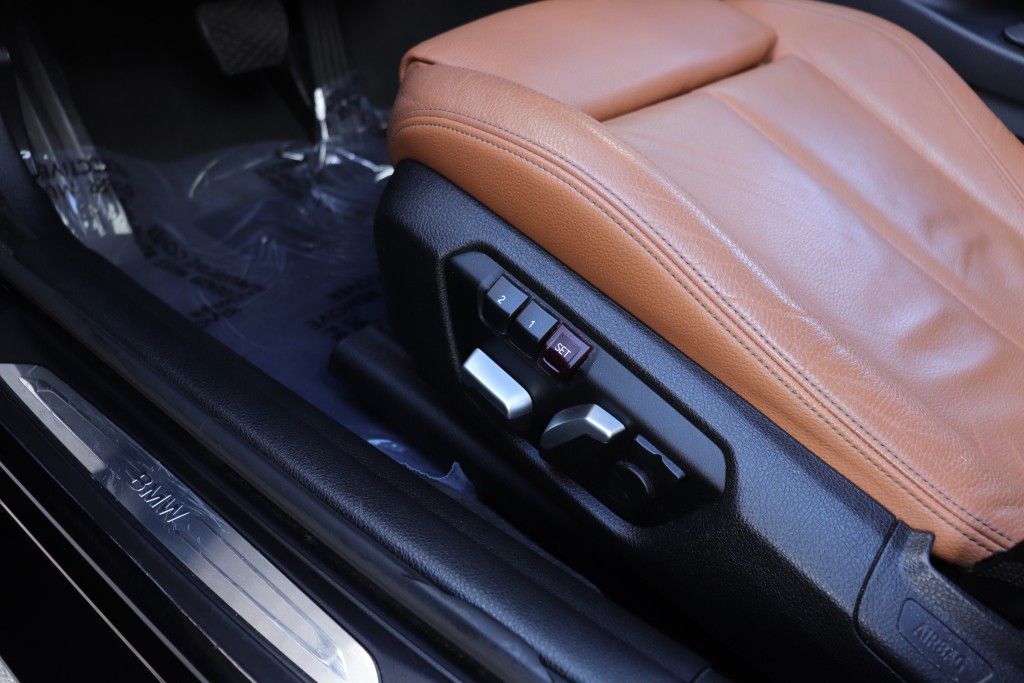 Photo 16 of this BMW 430I GRAN COUPE