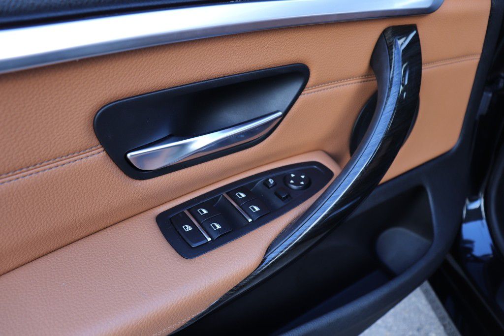 Photo 36 of this BMW 430I GRAN COUPE