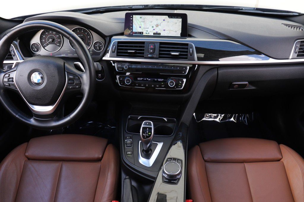 Photo 44 of this BMW 430I GRAN COUPE