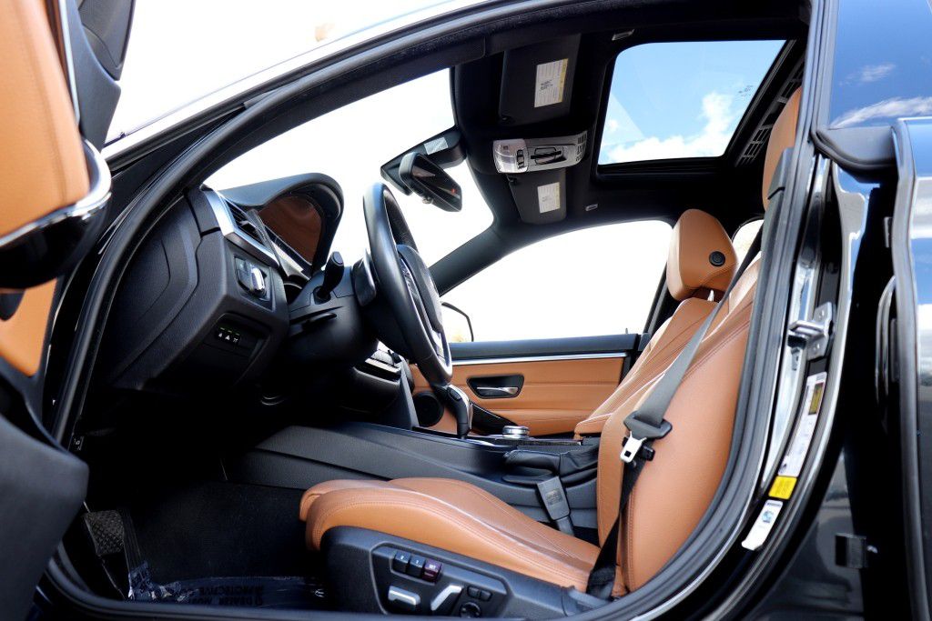 Photo 48 of this BMW 430I GRAN COUPE
