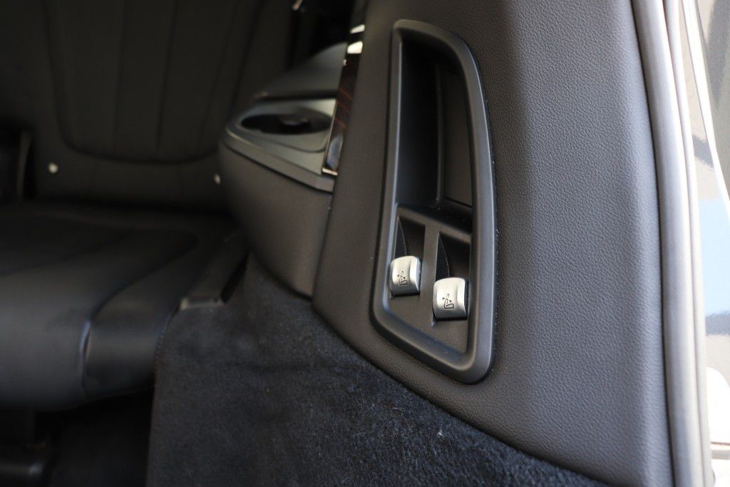 Photo 22 of this BMW X7 XDRIVE40I