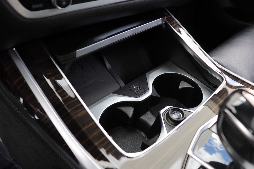 Photo 66 of this BMW X7 XDRIVE40I