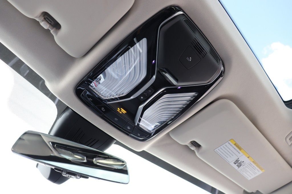 Photo 68 of this BMW X7 XDRIVE40I