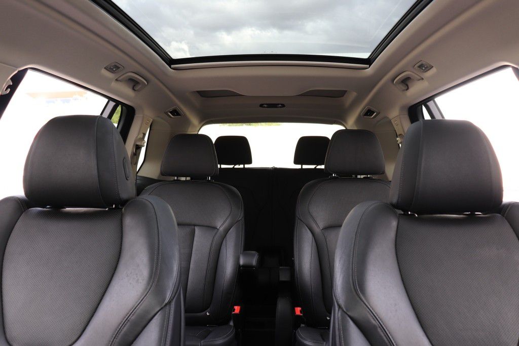 Photo 70 of this BMW X7 XDRIVE40I