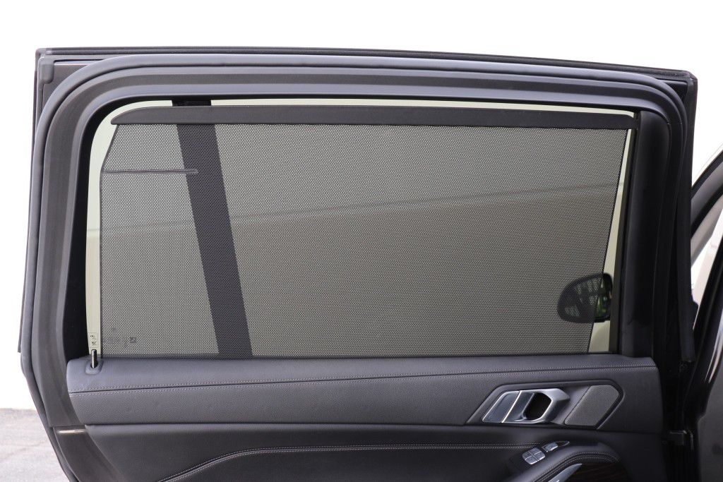 Photo 76 of this BMW X7 XDRIVE40I