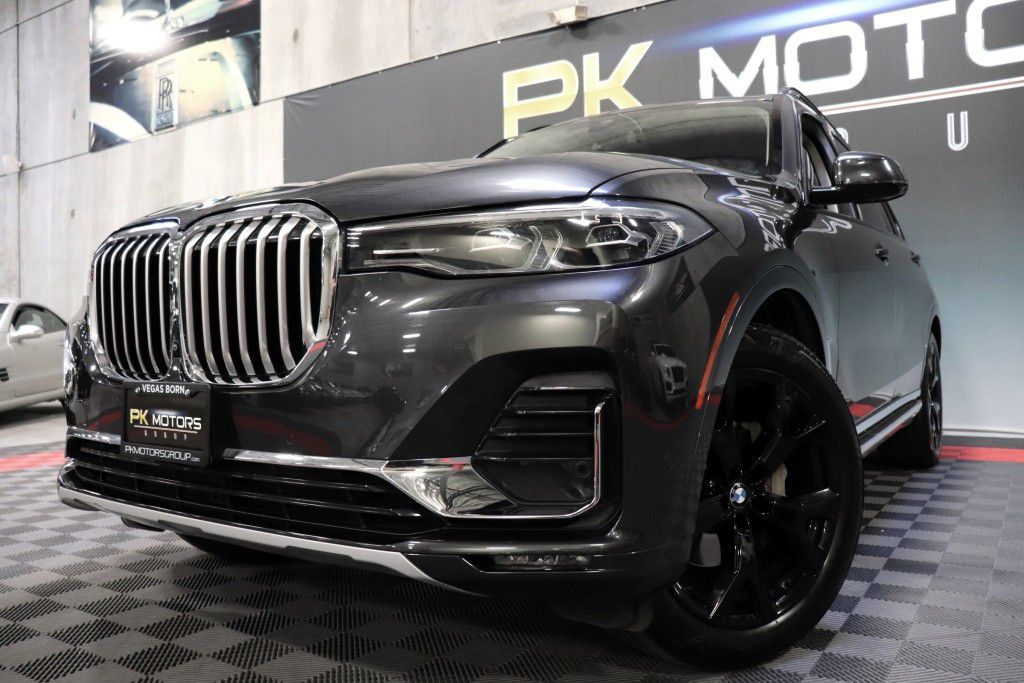 Photo 79 of this BMW X7 XDRIVE40I