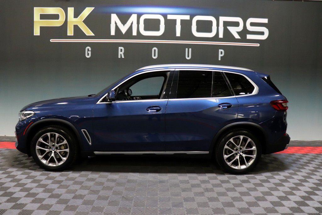 Photo 3 of this BMW X5 SDRIVE 40I
